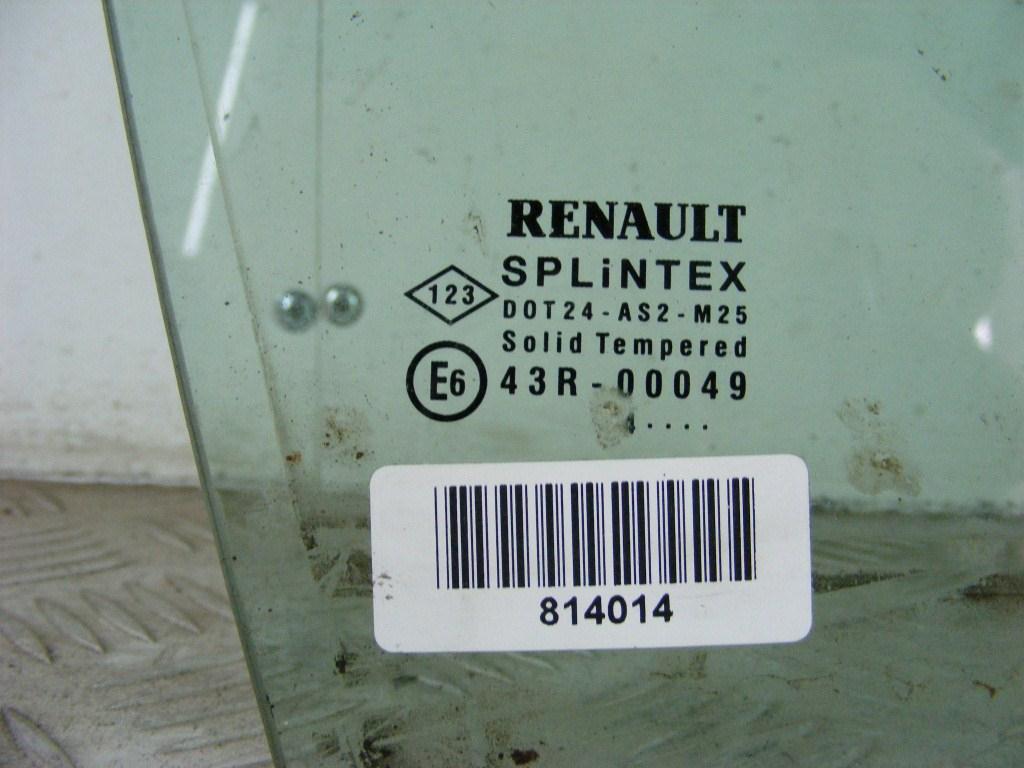 Форточка передняя правая