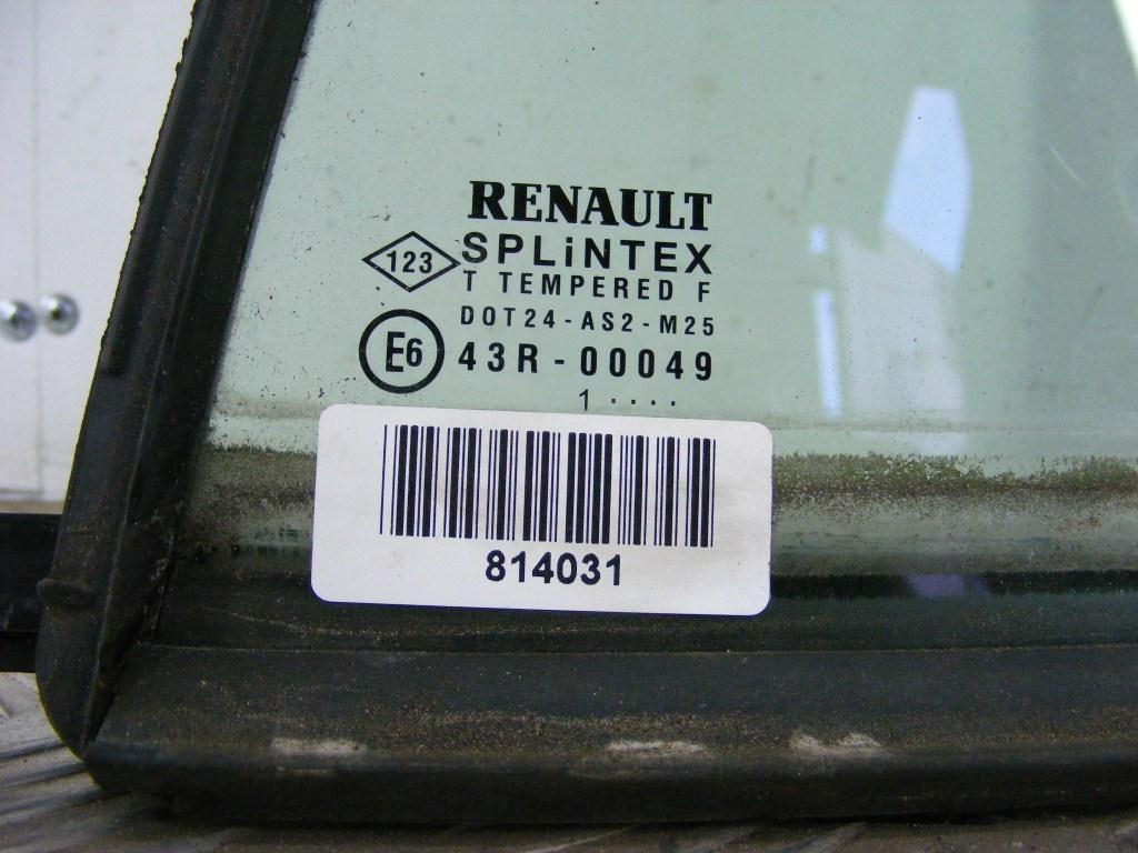 Форточка задняя левая