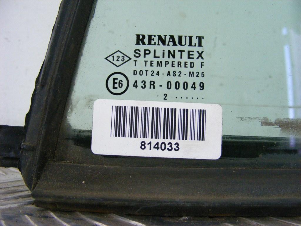 Форточка задняя левая