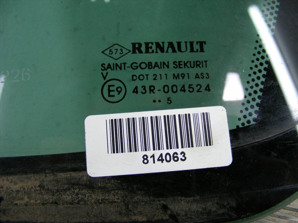 Форточка задняя левая