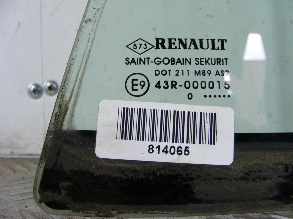 Форточка задняя левая