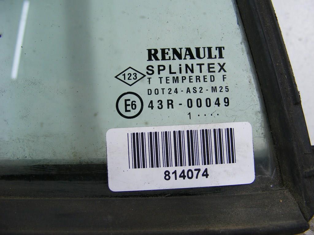 Форточка задняя правая