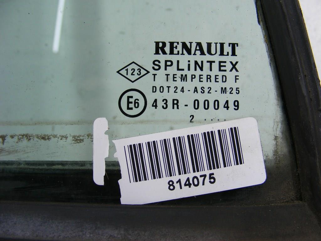 Форточка задняя правая