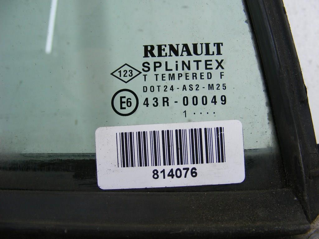 Форточка задняя правая