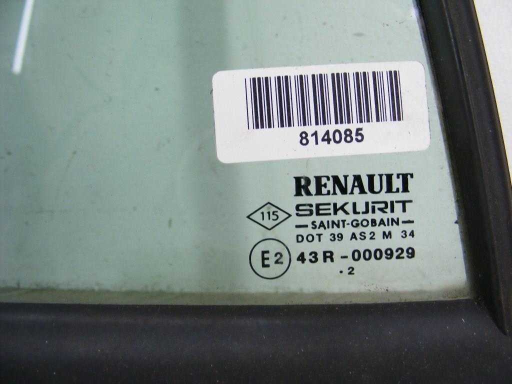 Форточка задняя правая