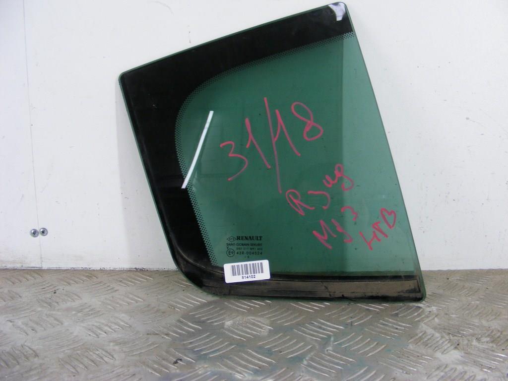 Форточка задняя правая