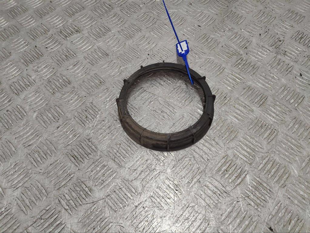 Гайка топливного насоса