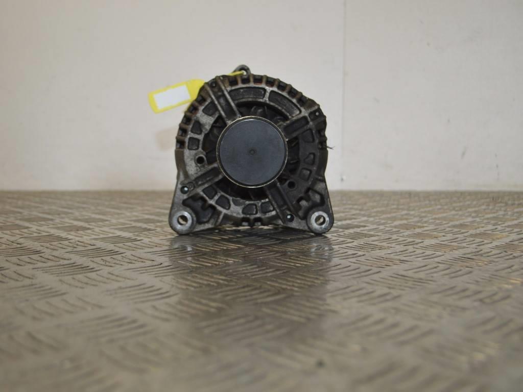 Генератор Renault Scenic 2 (2003-2009) 8200390676, 0124525081