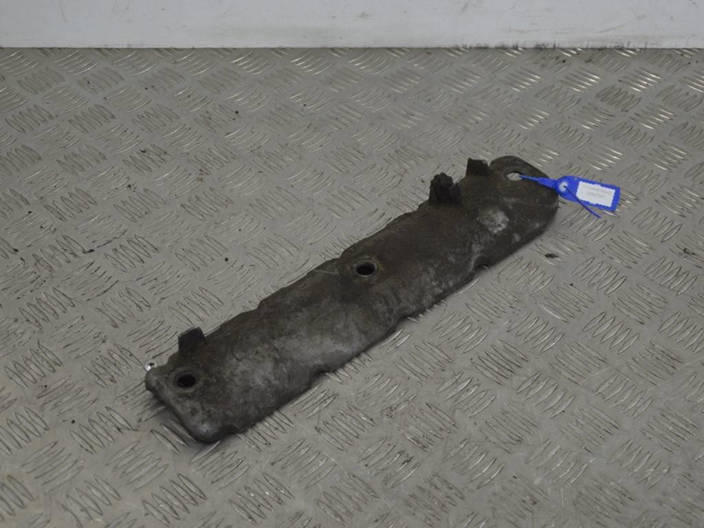 Клапанная крышка