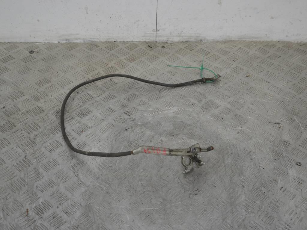 Клемма аккумулятора минус