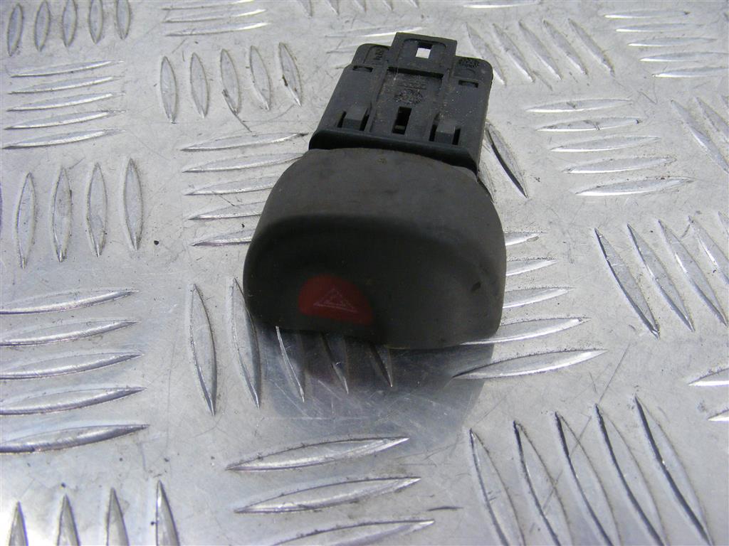 Кнопка аварийной сигнализации Renault Scenic 1 (1996-2003)