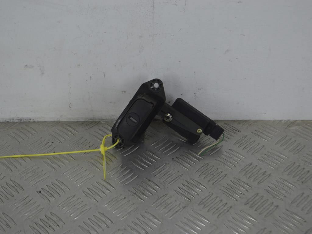 Кнопка открытия багажника Renault Megane 1 (1996-2002)