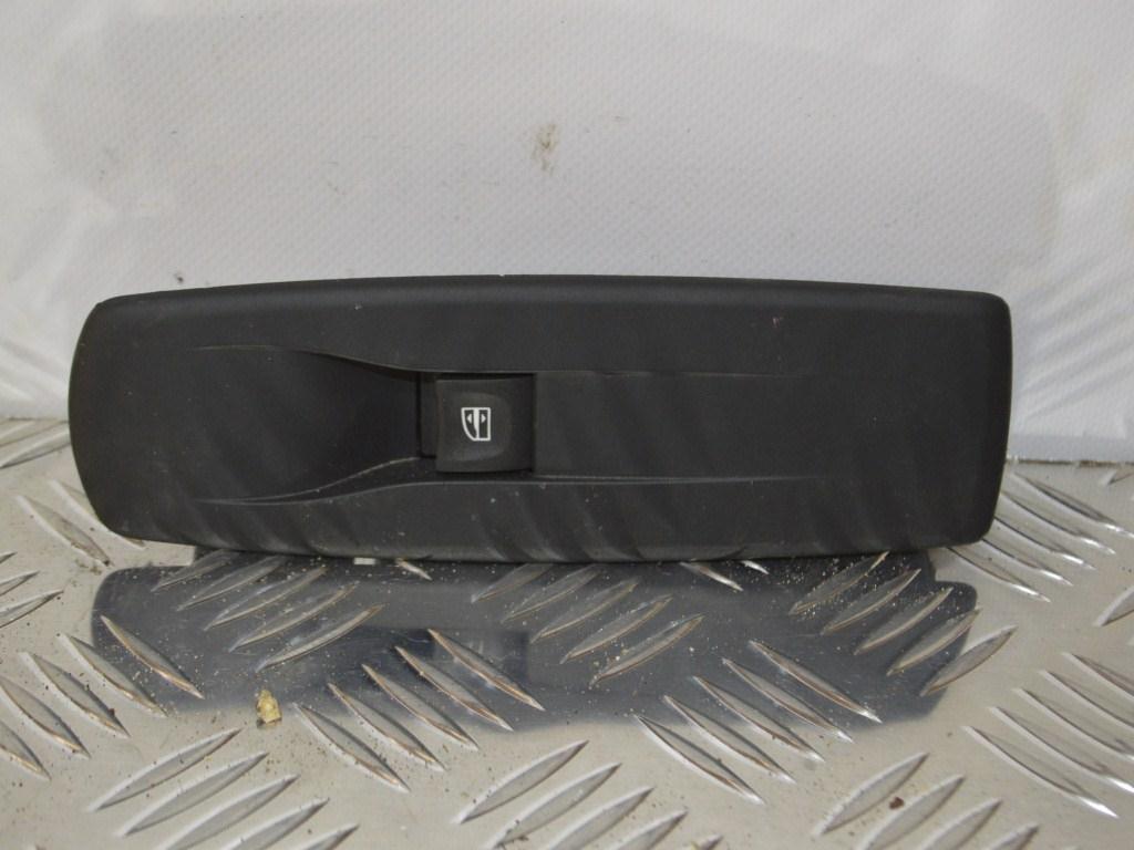 Кнопка стеклоподъемника