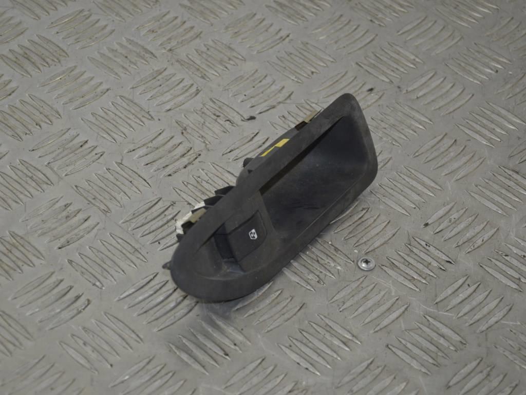 Кнопка стеклоподъемника