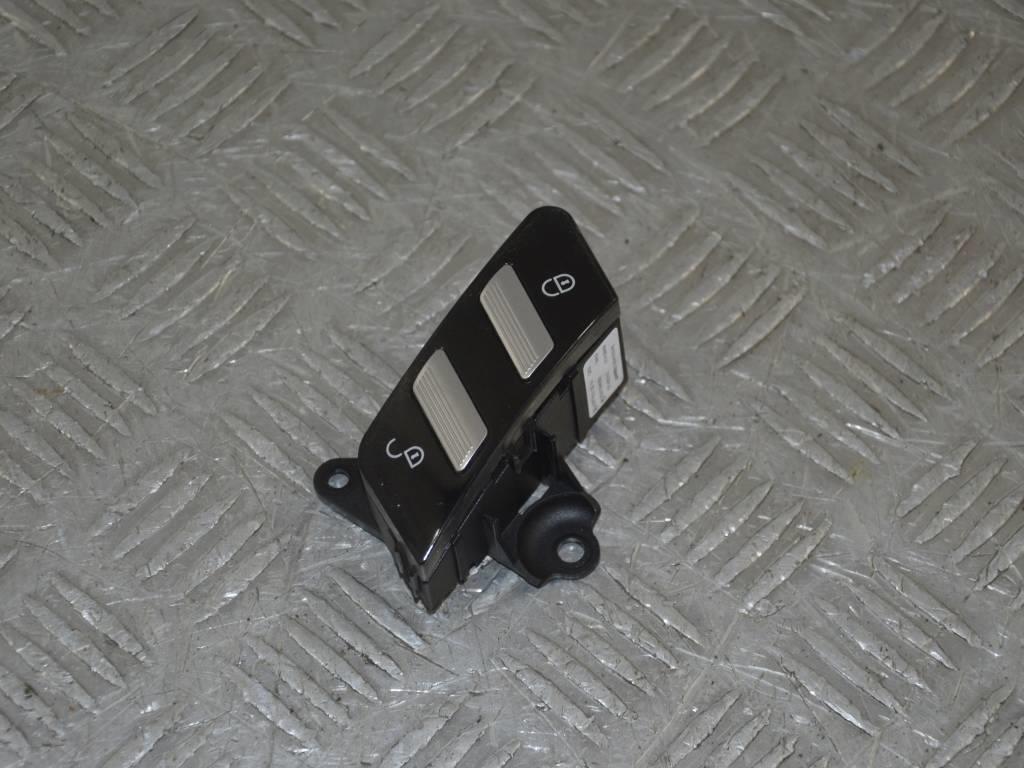 Кнопка центрального замка