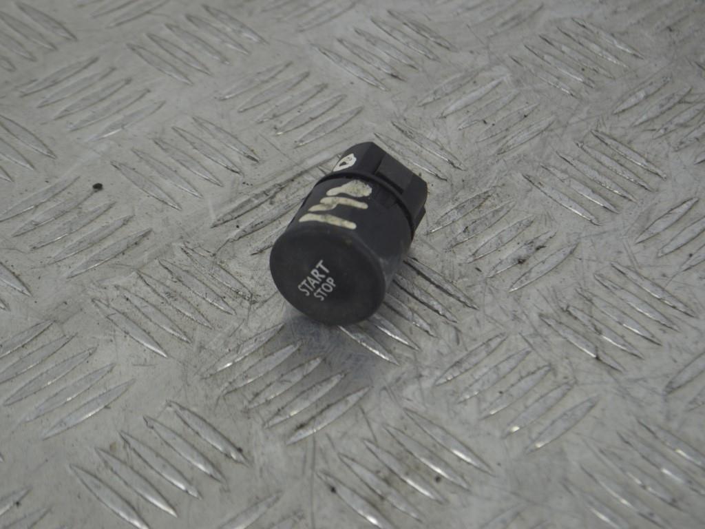 Кнопка запуска двигателя