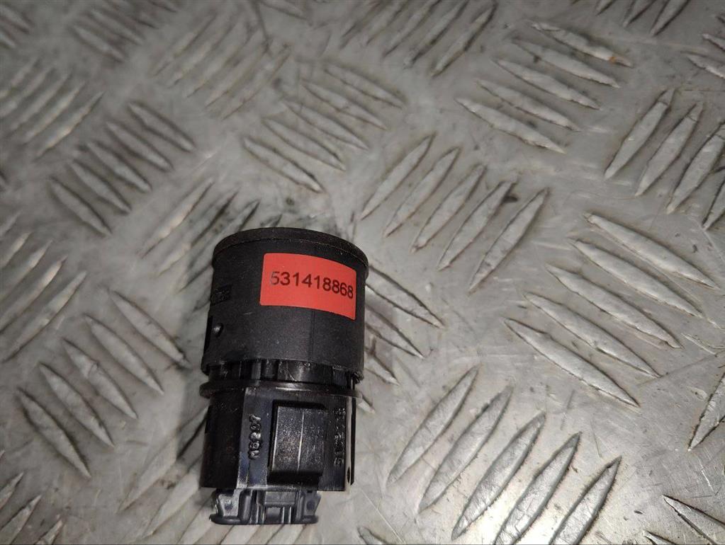 Кнопка запуска двигателя