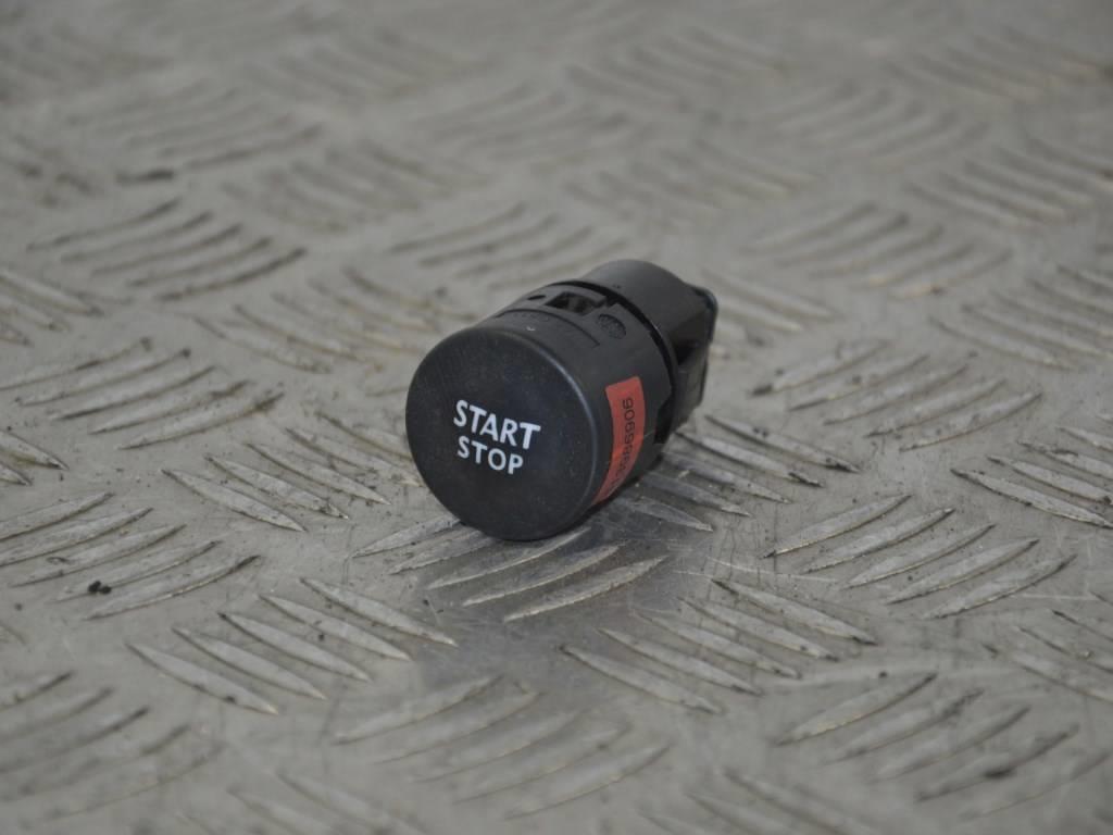 Кнопка запуска двигателя