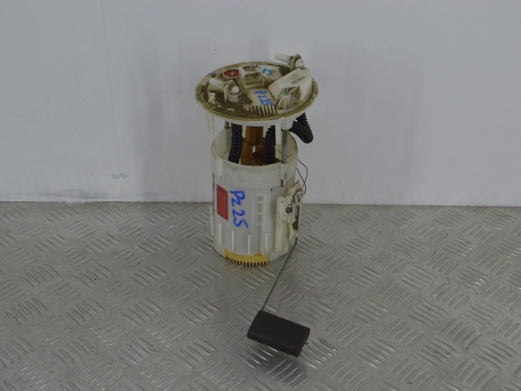 Колба в бак Renault Laguna 3 (2007-2015) 170110001R