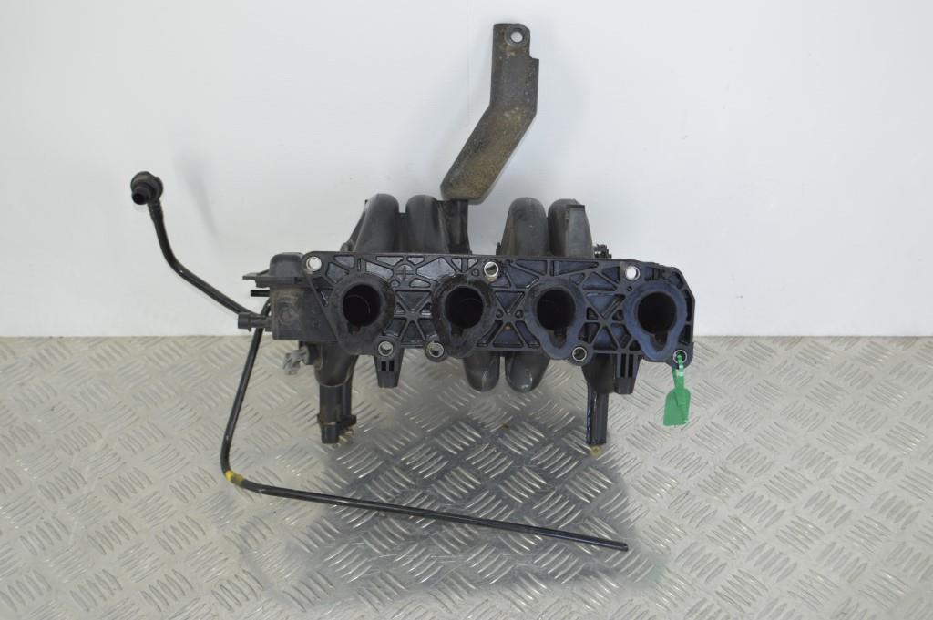 Коллектор впускной Renault Logan 1 (2004-2014) 7700273860, 8200402997