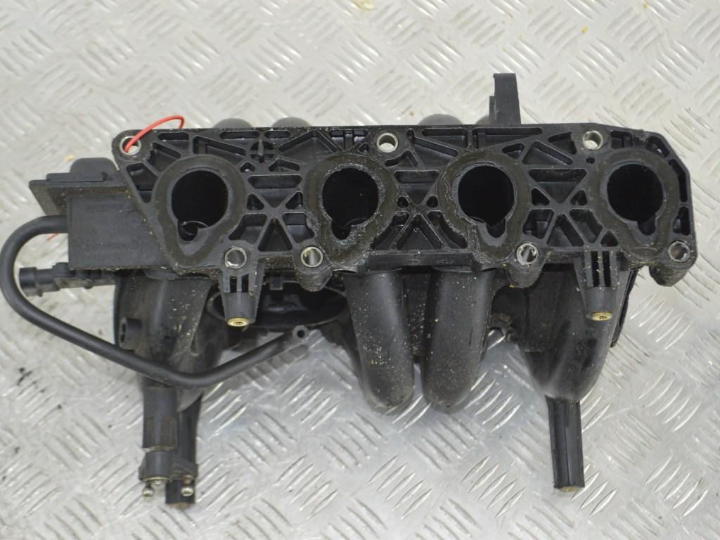 Коллектор впускной