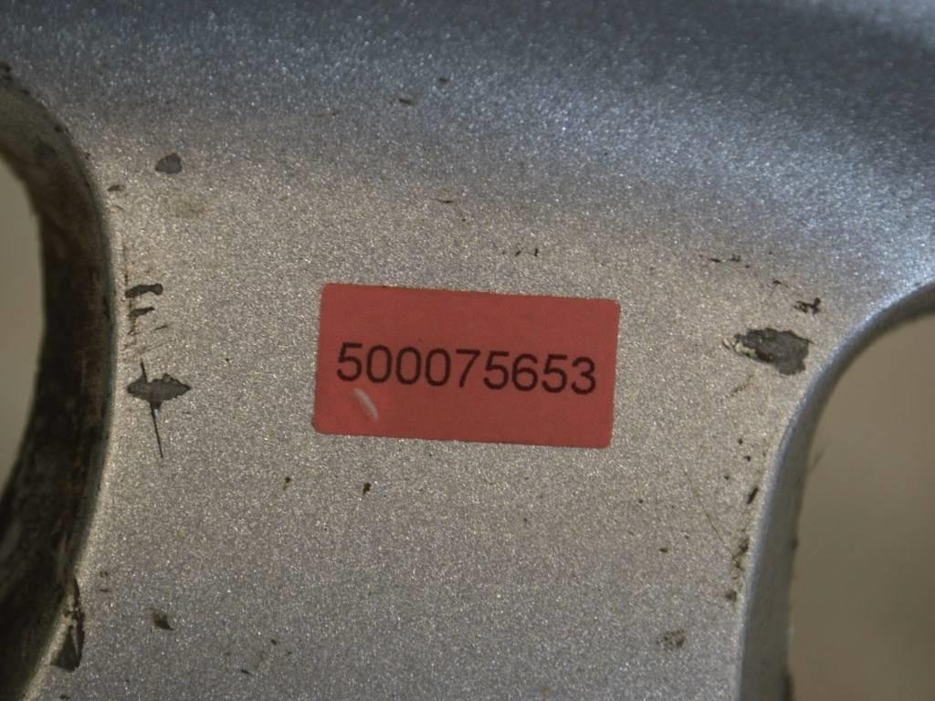 Колпак колесный