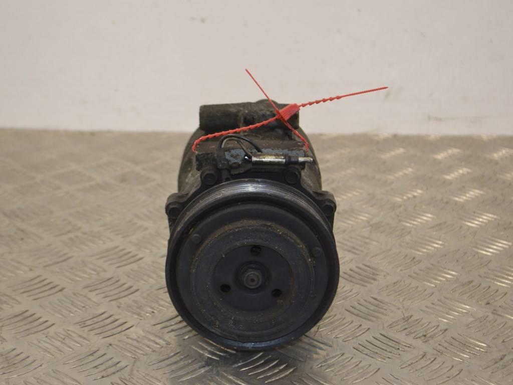 Компрессор кондиционера Renault Espace 3 (1996-2002) 7700111289