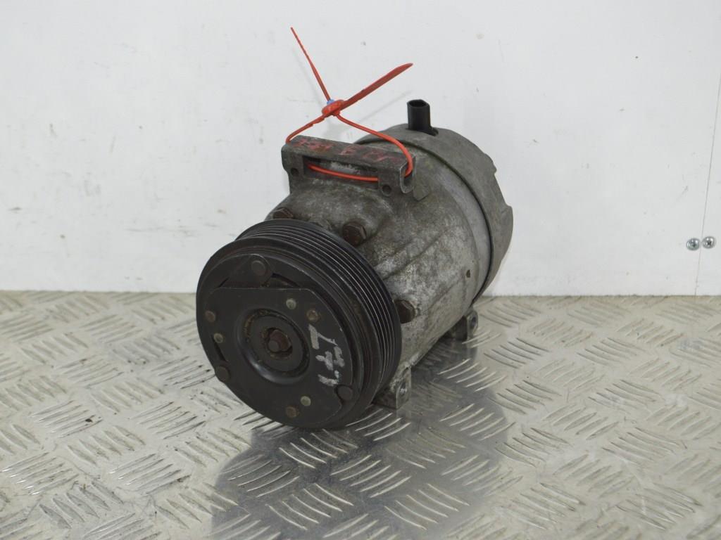Компрессор кондиционера Renault Laguna 2 (2001-2007) 8200424250