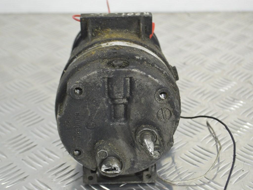 Компрессор кондиционера Renault Scenic 1 (1996-2003) 7700105765