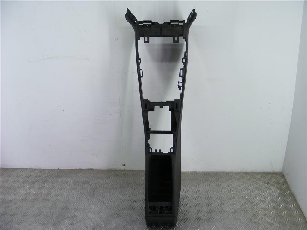 Консоль салона (кулисная часть)