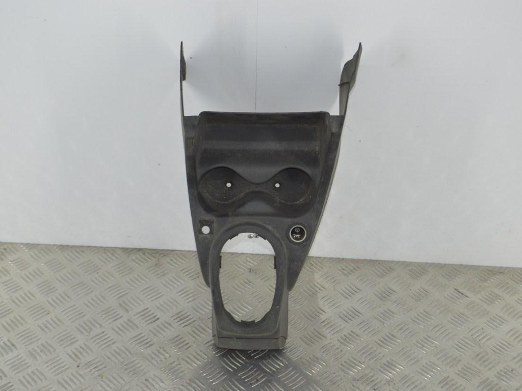 Консоль салона (кулисная часть)