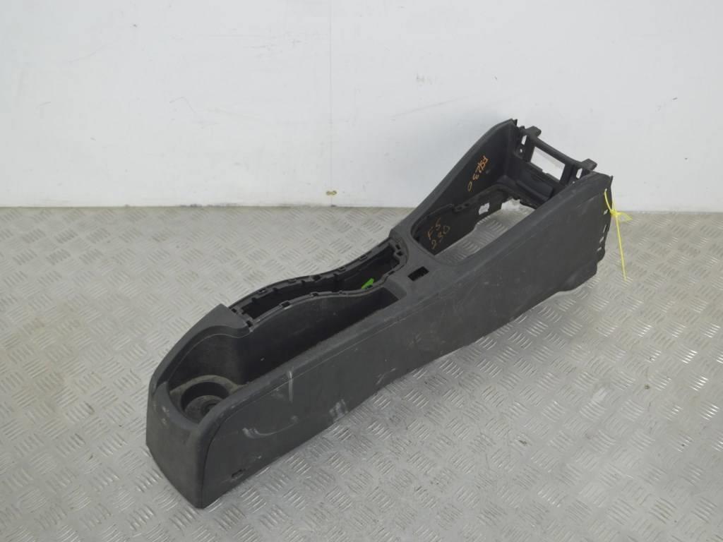 Консоль салона (кулисная часть)