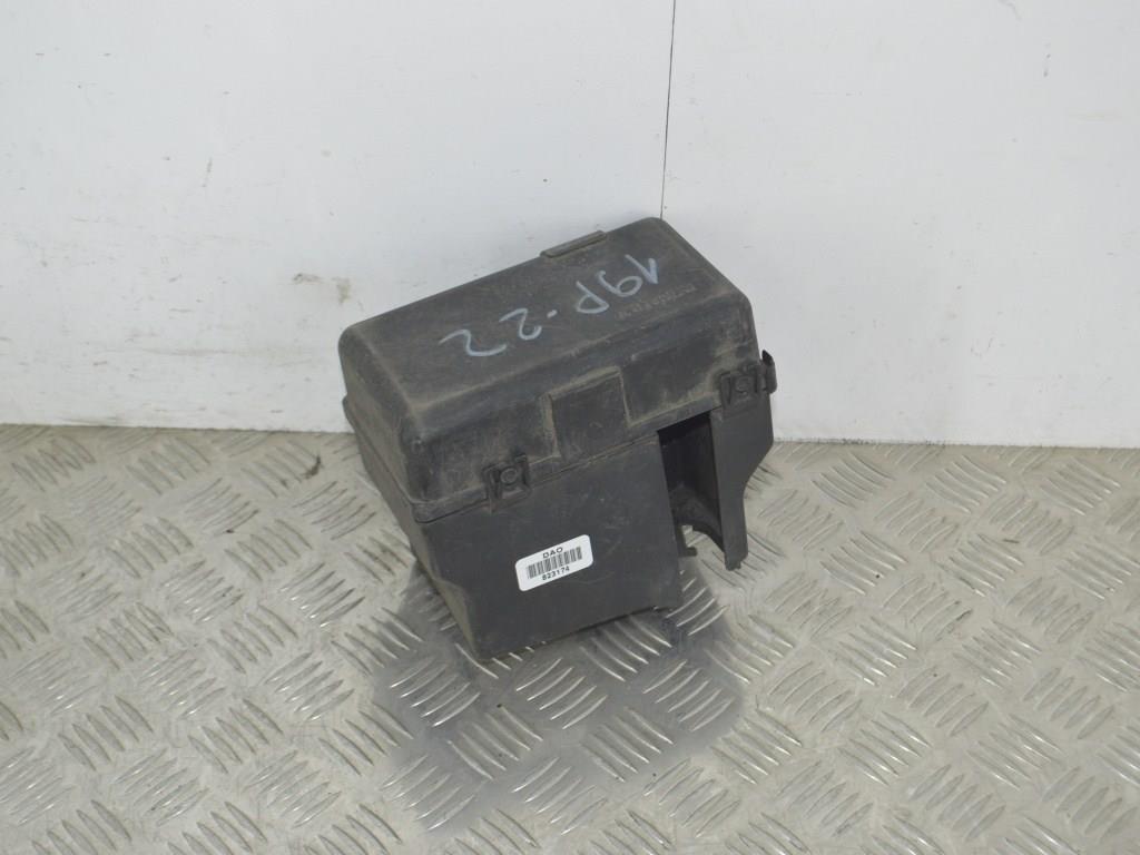 Короб предохранителей Renault Laguna 2 (2001-2007) 8200639901, 8200210898