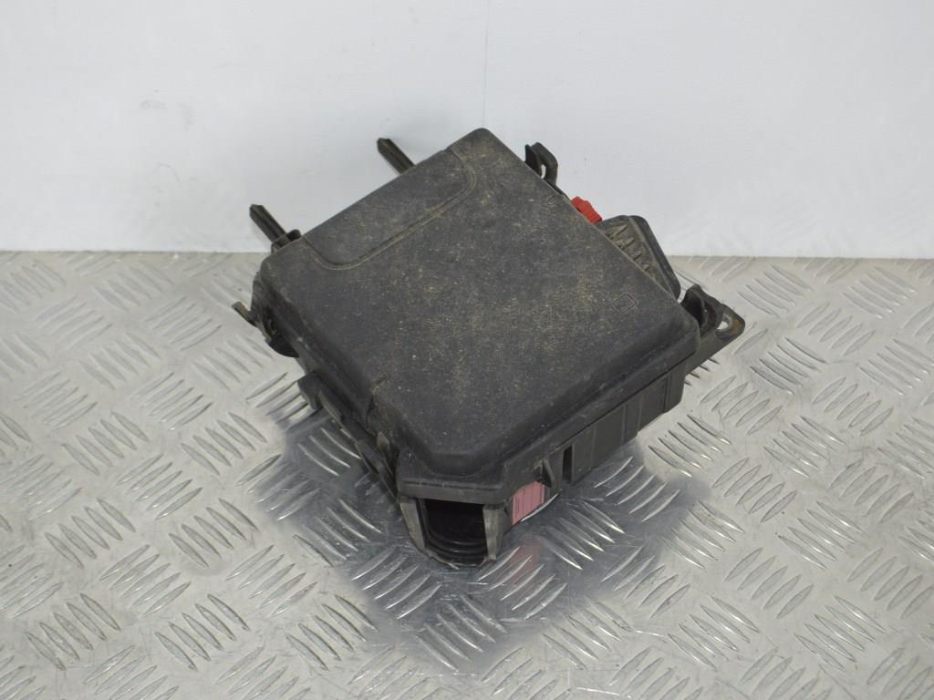 Короб предохранителей