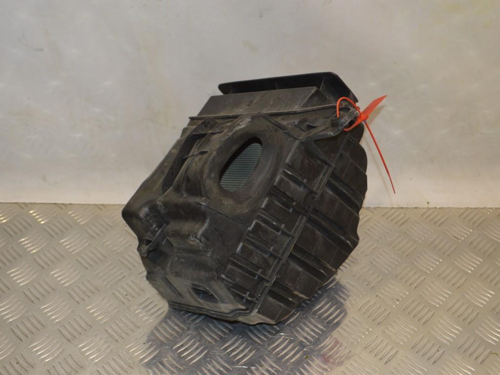 Корпус воздушного фильтра Renault Scenic 3 (2008-2015) 8200947663, 8200820922