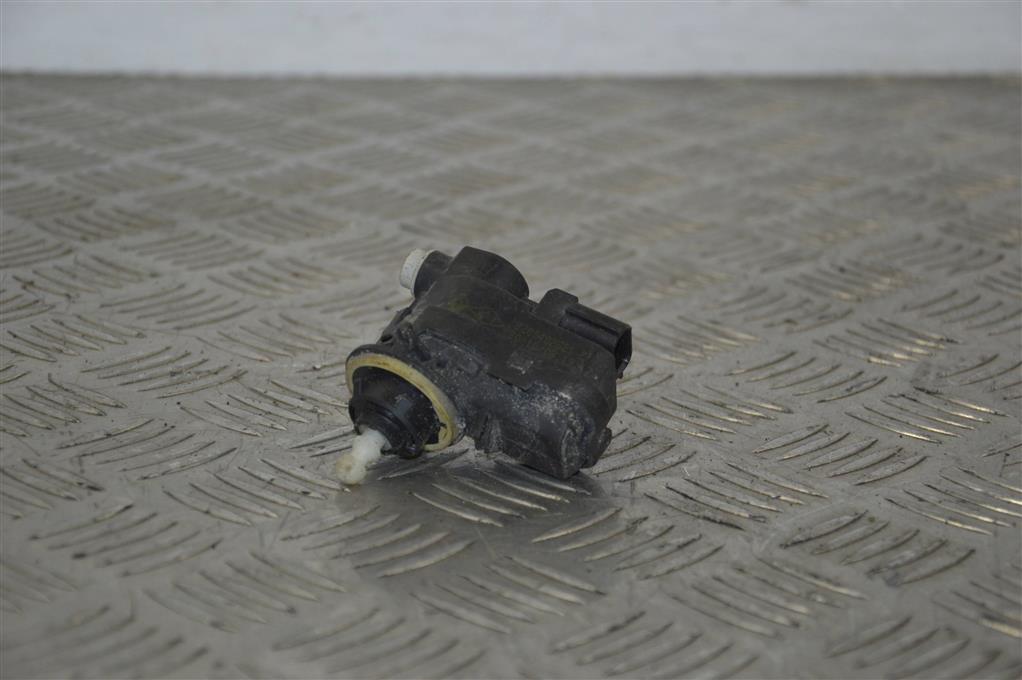 Корректор фар Renault Kangoo 2 (2007-2019) 8200402521