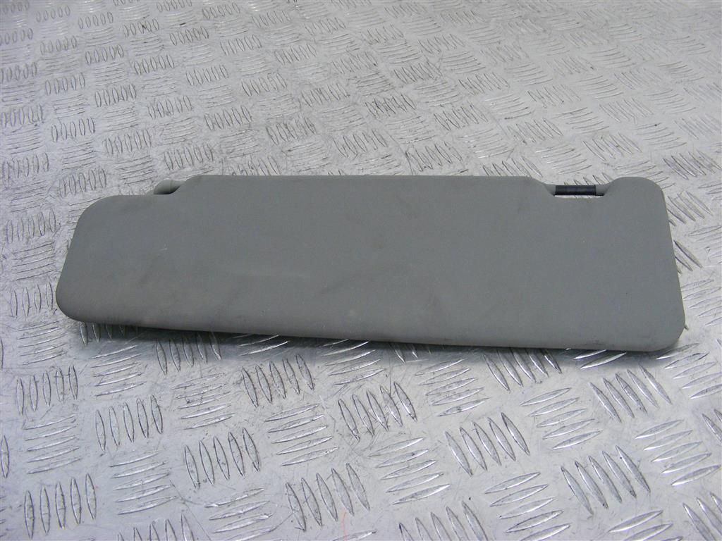 Козырек солнцезащитный