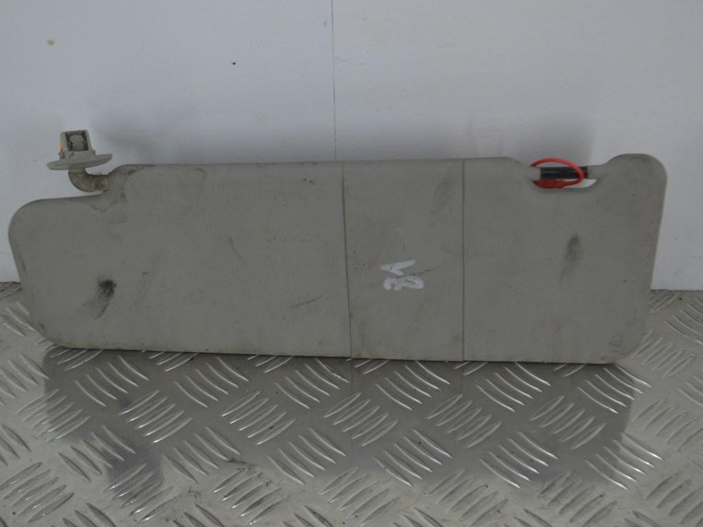 Козырек солнцезащитный