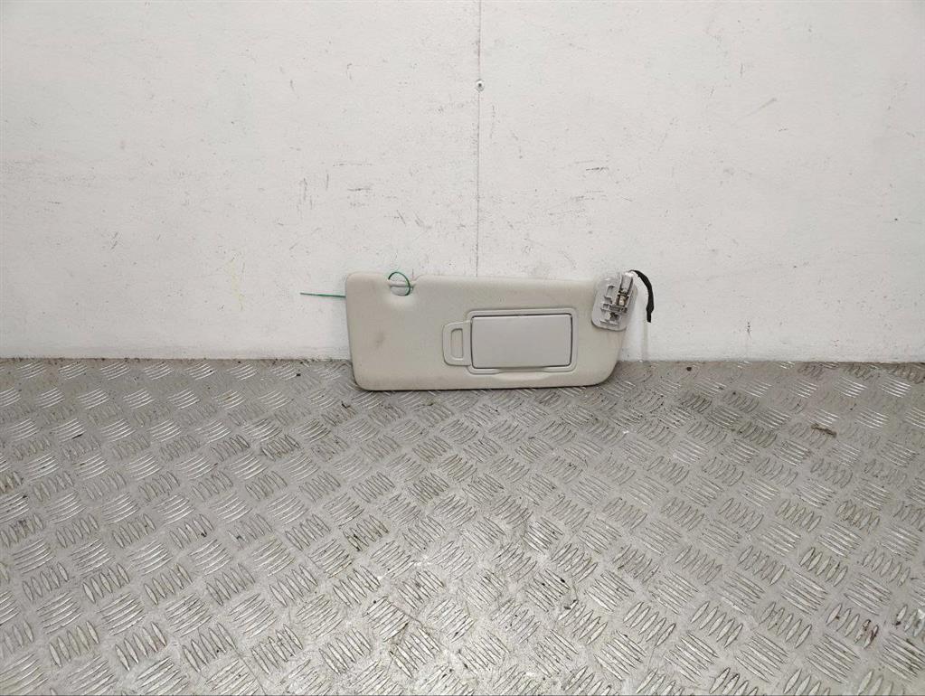 Козырек солнцезащитный