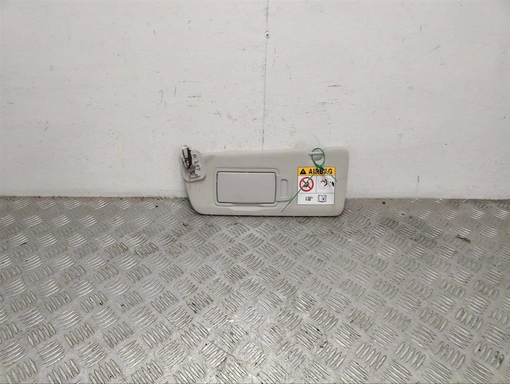 Козырек солнцезащитный