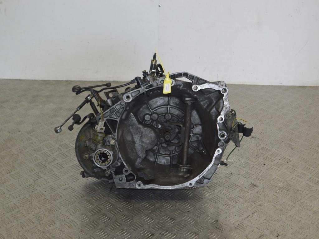 КПП механическая (МКПП) Peugeot 406 (1995-2004) 20CH43