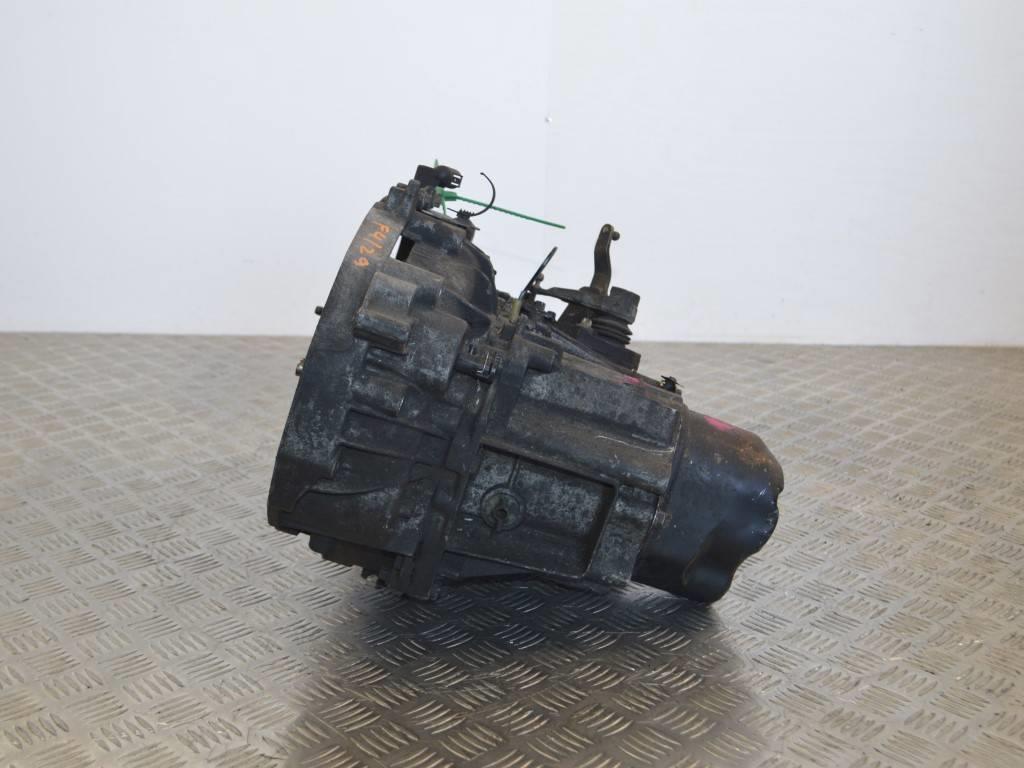 КПП механическая (МКПП) Renault Megane 2 (2002-2008) JR5102