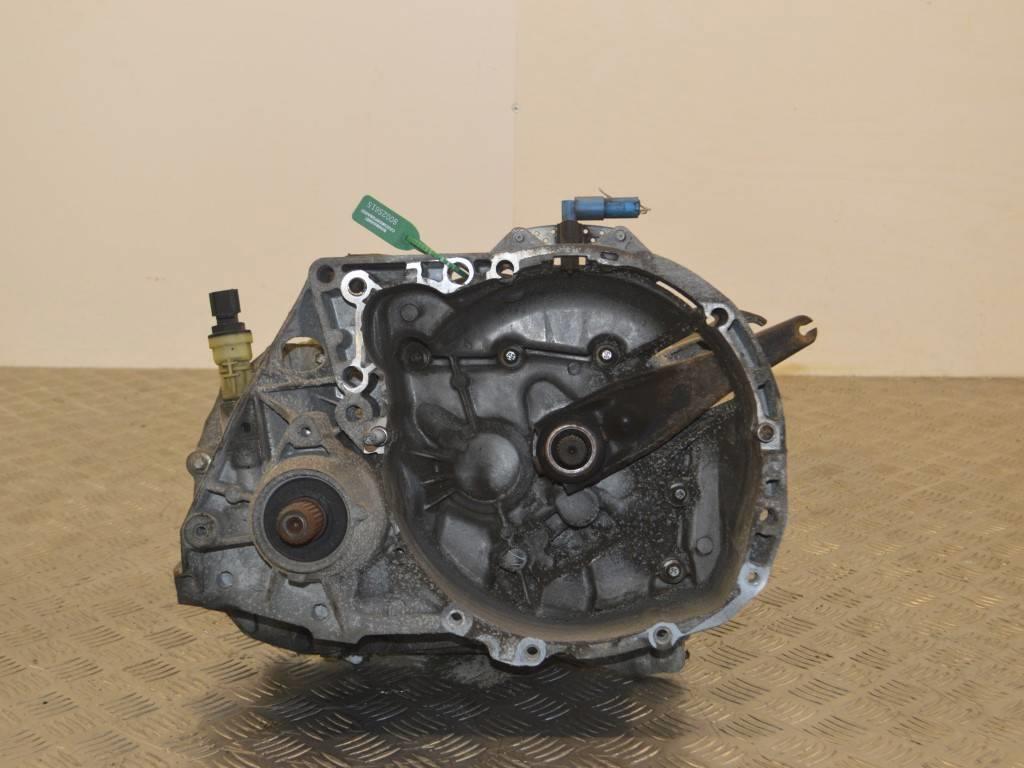 КПП механическая (МКПП) Renault Sandero 1 (2009-2014) JH1053