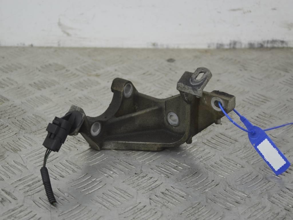 Крепление ТНВД