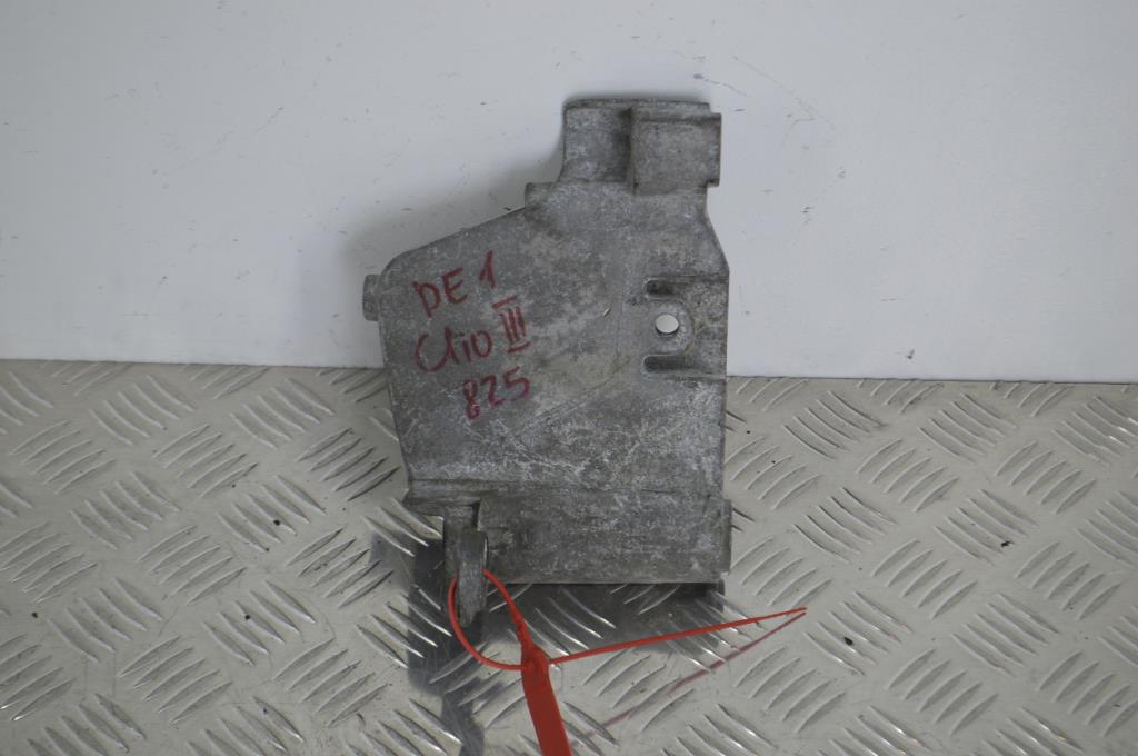 Кронштейн двигателя Renault Clio 3 (2005-2012) 8200269695