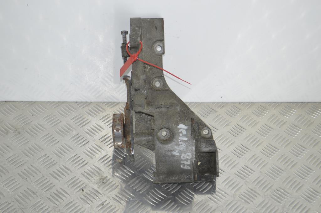 Кронштейн компрессора кондиционера