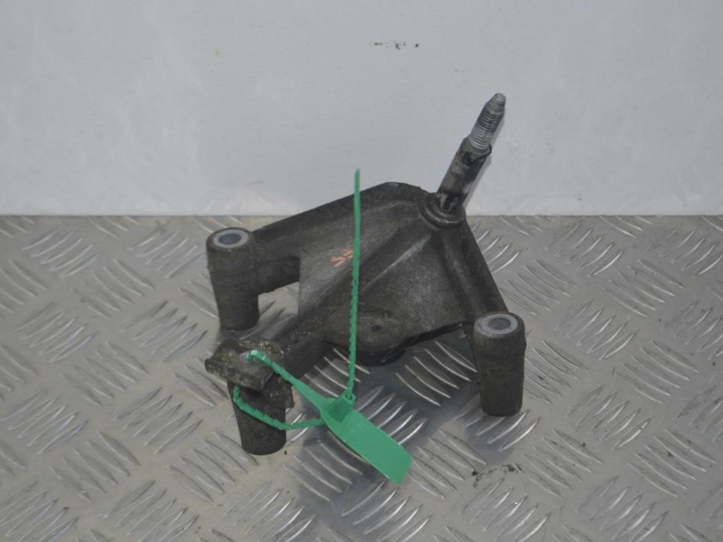 Кронштейн КПП