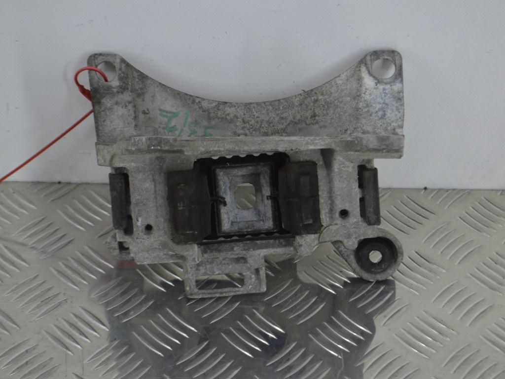 Кронштейн КПП