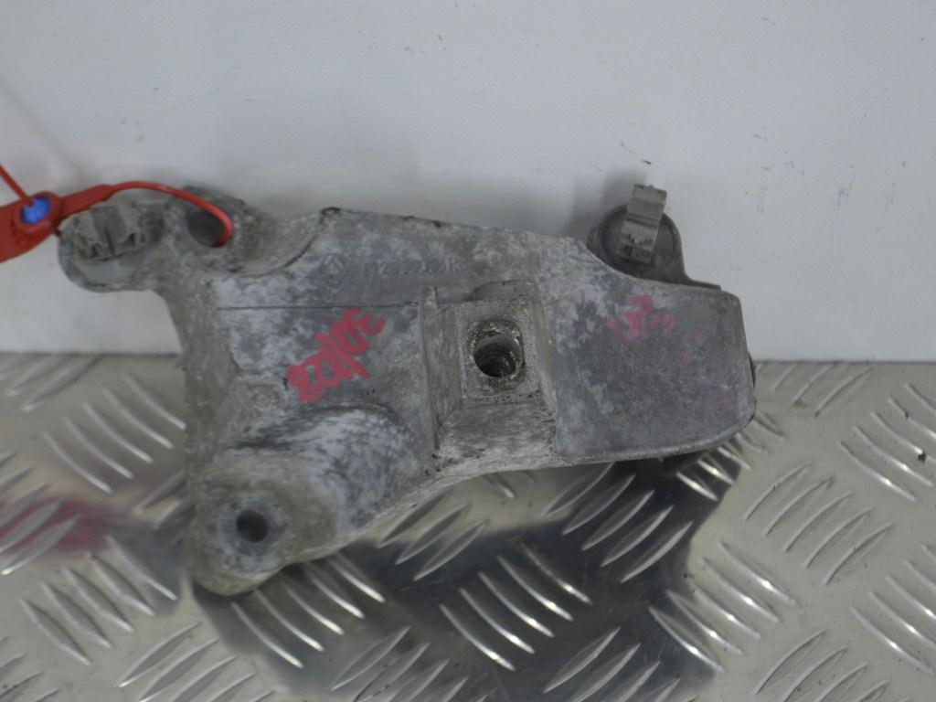 Кронштейн КПП