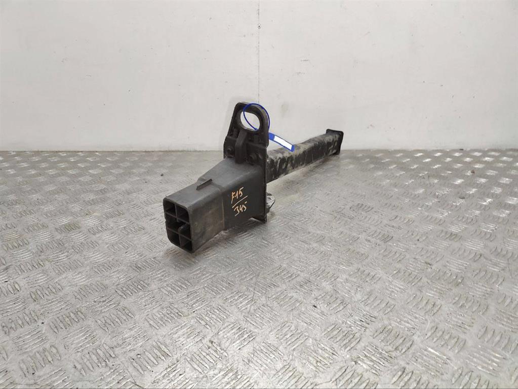 Кронштейн крепления бампера переднего